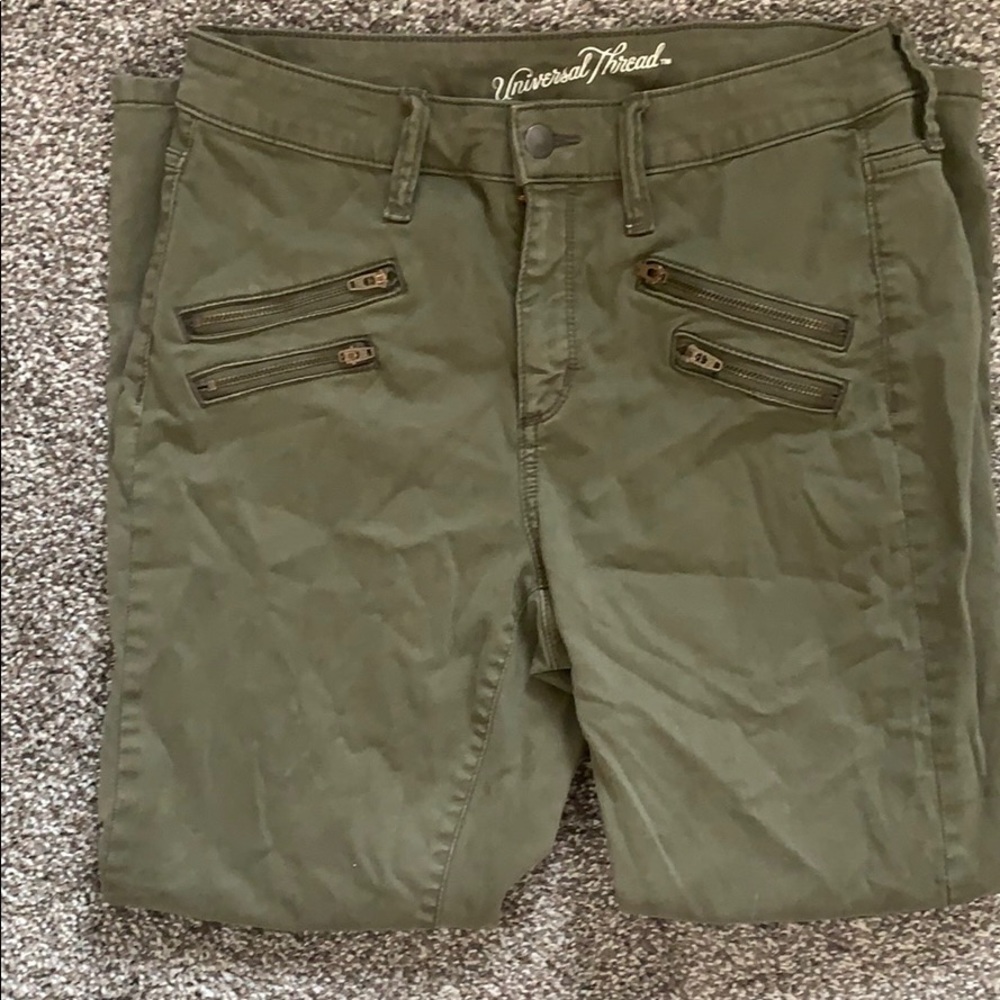 Universal Thread Jeans - Picture 2 of 4